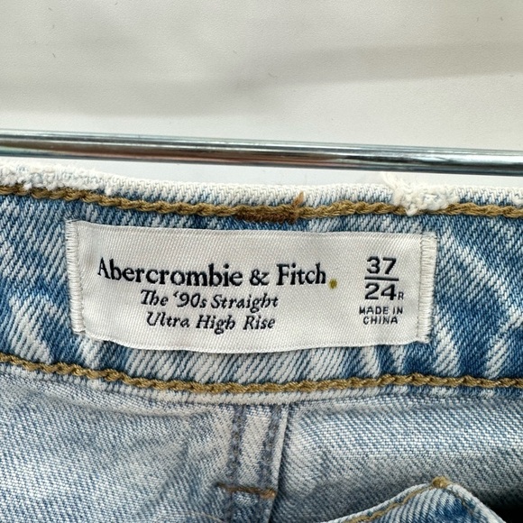 ABERCROMBIE & FITCH 90's straight ultra high rise blue woman distressed jean NWT - Picture 4 of 12